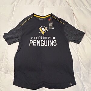 Under Armour Black and Yellow Penguins Tee